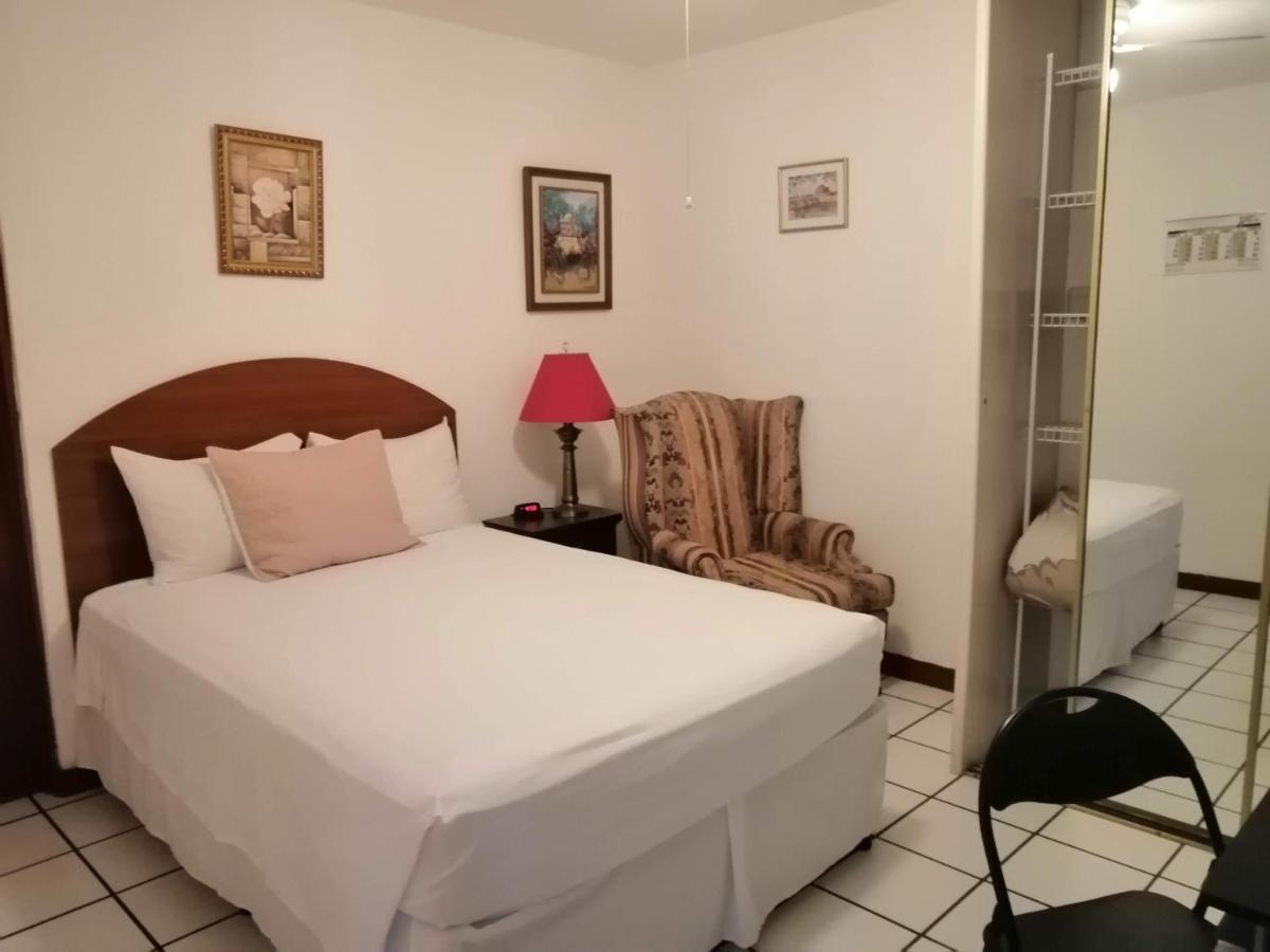 Novohostal B&B Guatemala Dış mekan fotoğraf
