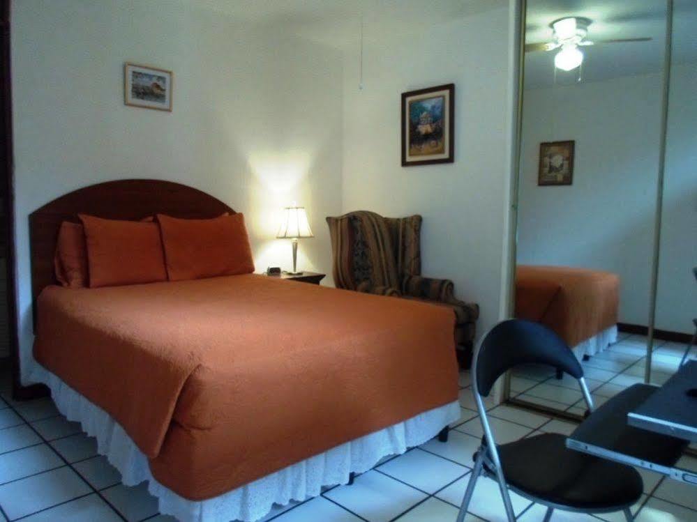 Novohostal B&B Guatemala Dış mekan fotoğraf